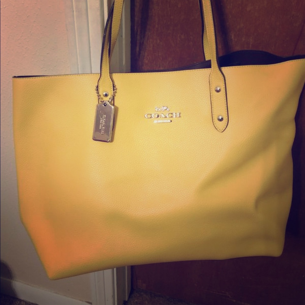 Coach Tote